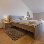 Leo Appartement Pjescana Uvala
